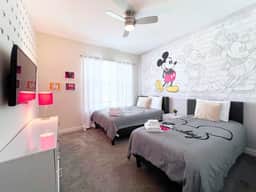 Mickey | Superhero | Waterpark | Near Disney 2730 - Image 2