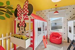 Mario! Mickey! Minions! Waterpark Nr Disney! 16210 - Image 3