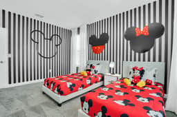 Batman Gaming! Value! Resort 6 mi 2 Disney! 2669 - Image 3