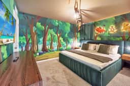 Princess Castle | Pool | Waterpark | Disney 2386 - Image 3