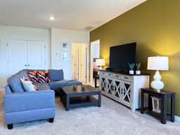 Mega Value | Near Disney | Pool & Waterslide 7543 - Image 2