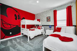Spacious 6 Bed Pool Home with Game Room-9149SHD - Image 2