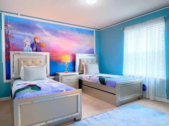 Star Wars | Themed Rooms | Resort Near Disney 2061 - Image 2