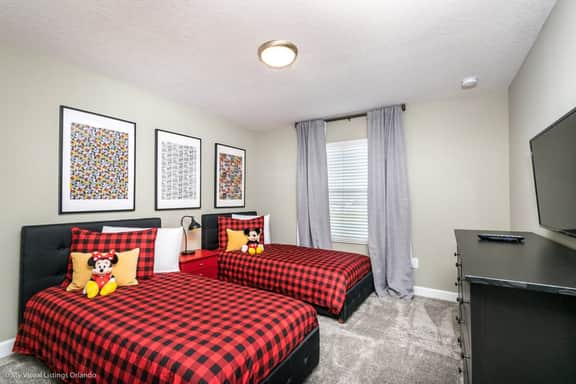 Lake View! Value! Pool! Resort 6 mi 2 Disney! 4958 - Image 3