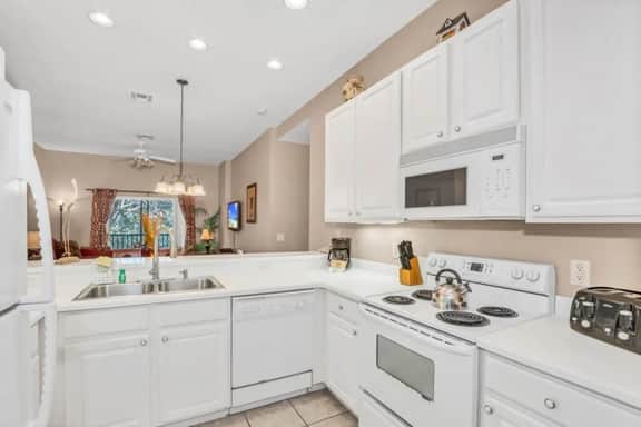 Sandy Beach | 4 Pools | Resort | Near Disney 611 - Image 4