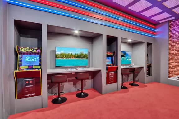 Arcade & Minions! Resort 7 mi 2 Disney! 1583 - Image 5
