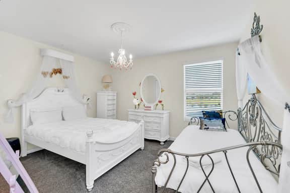 Lakeview! Bid Screen! Resort 6 mi 2 Disney! 4795 - Image 2