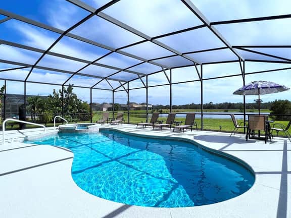 Lakeview | South-Facing Pool | Resort | Disney 227 - Image 2