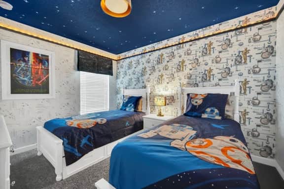 Hogwarts! Star Wars! Resort 6 mi 2 Disney! 4710 - Image 2
