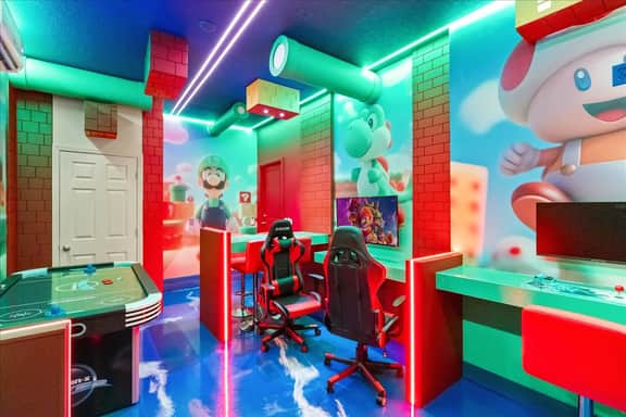 Private Mickey Theater! MARIO, Minions, Princess! - Image 3