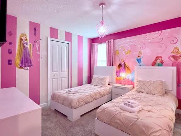 Star Wars | Gameroom | Pool | Resort | Disney 4544 - Image 3
