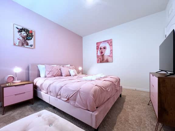 Mega Value | Near Disney | Pool & Waterslide 7543 - Image 4