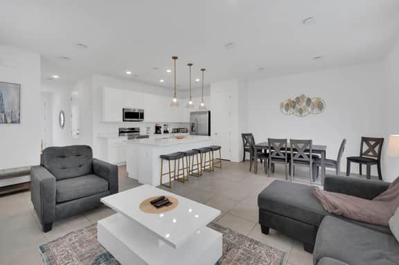 Lovely 3 Bed Townhome in Festival Resort-804LBD - Image 3