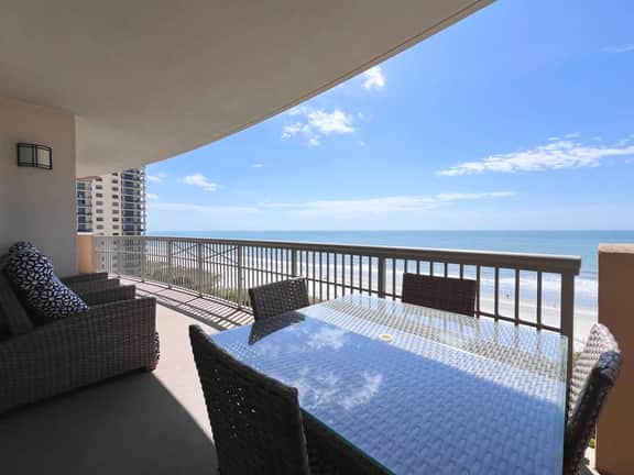 Coastal! Oceanfront! Shiplap! North Myrtle Beach! - Image 4